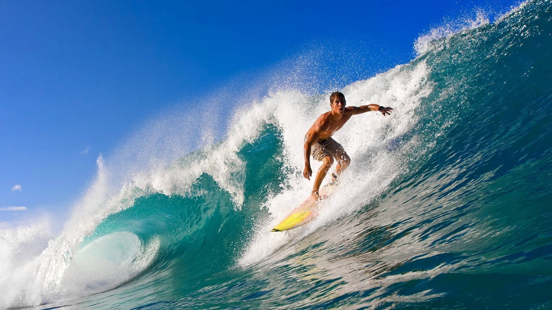 意甲：米兰双雄激战，积分差距已缩小到1分，米兰豪取6连胜登顶意甲